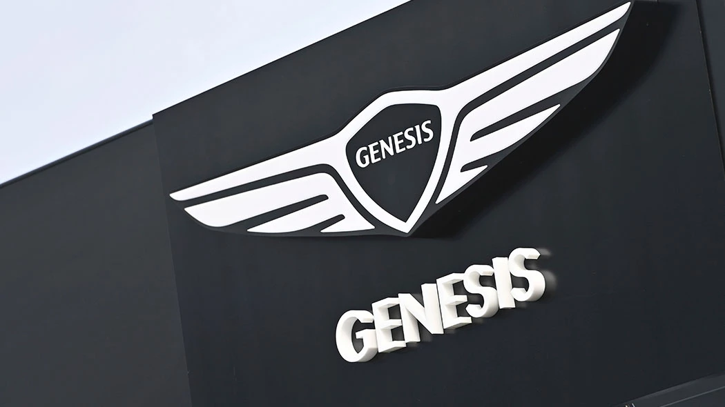 Genesis компания