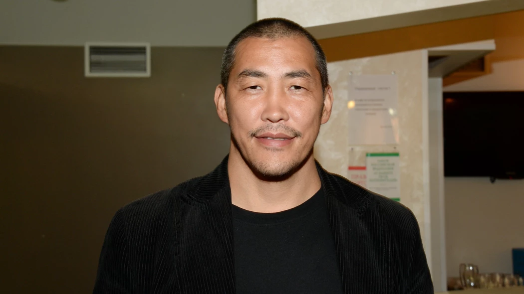 Актёр из фильма «9 рота» ответил Артуру Смольянинову*