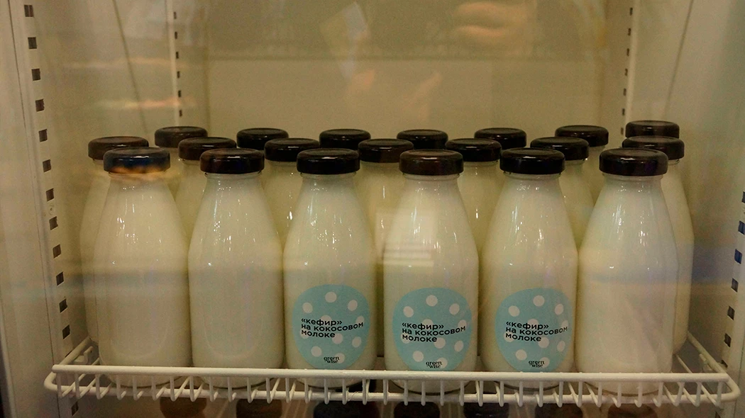 Армейское молоко. Молоко производители. Собственная молочная продукция. Израильские кисломолочные продукты.